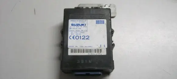 Suzuki Grand Vitara I Door central lock control unit/module 61B028000