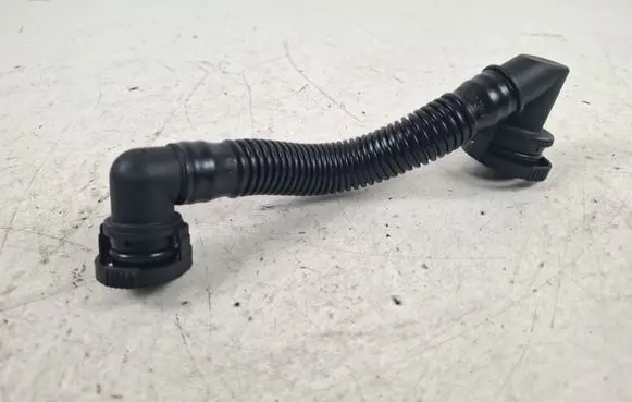 Audi Q7 4L Breather/breather pipe/hose 059103221AL