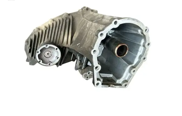 Gearbox transfer box case