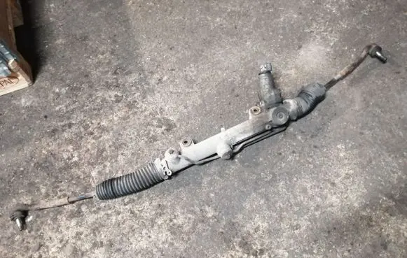 Mercedes-Benz C W203 Steering rack A20311011002