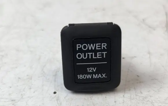 Honda CR-V 12 V Socket (front) 
