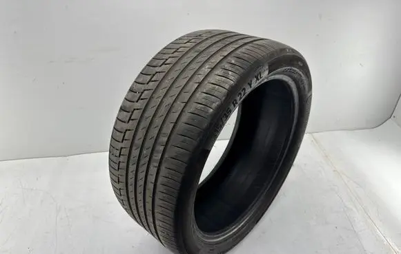 BMW X7 G07 R22 summer tire