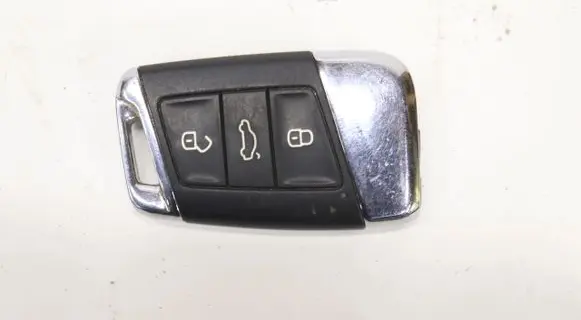 Volkswagen PASSAT B8 Ignition key/card 3G0959752AL