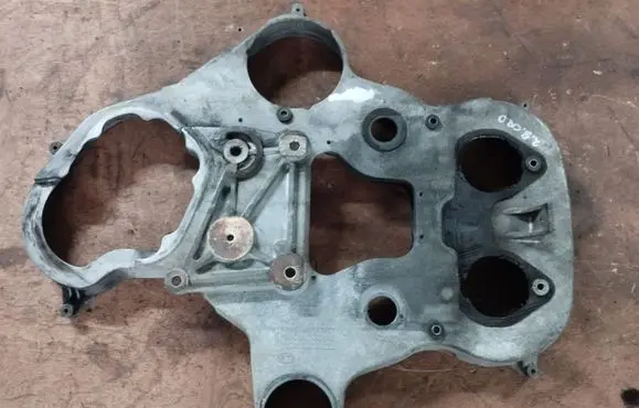 Chrysler Voyager Timing chain cover 92082118F