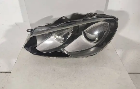 Volkswagen Golf VI Headlight/headlamp 5K1941751C
