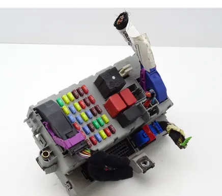 Alfa Romeo 147 Fuse module 406626