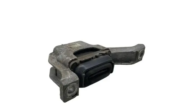 Mini One - Cooper Coupe R56 Engine mount bracket 6779805 G2005005