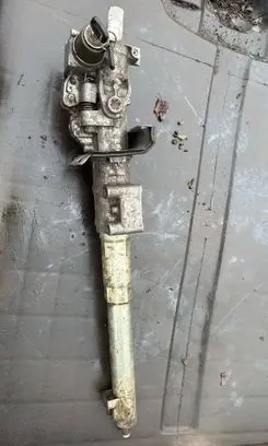 Volvo 960 Steering wheel axle 1359191