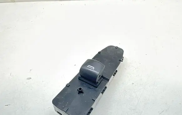 Chevrolet Malibu Electric window control switch 26218342