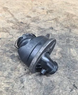 Mercedes-Benz E W211 Intake resonator A6460981007