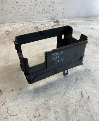 Battery box tray