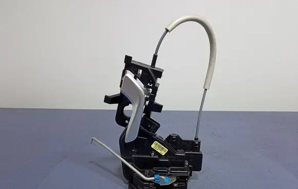 KIA Rio Rear door lock 81420H8010