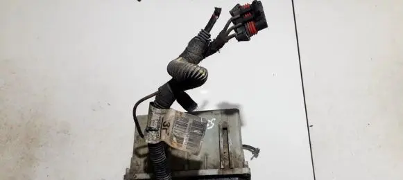 Opel Astra G Coolant fan relay 9685371