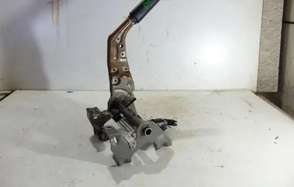 Peugeot Partner Handbrake/parking brake lever assembly 9680786377