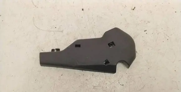 BMW 7 E38 Seat belt trim 52108238488