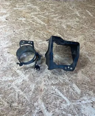 Nissan Qashqai Fuel filter bracket/mount holder 