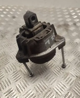 BMW 5 F10 F11 Engine mount bracket 22116777371