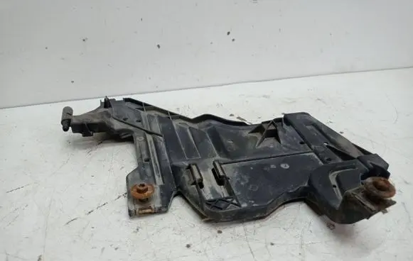 Audi A4 S4 B8 8K Headlight/headlamp mounting bracket 1301073034
