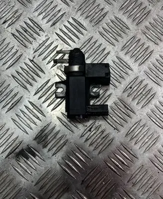 Audi A4 S4 B7 8E 8H Turbo solenoid valve 8E0906627C