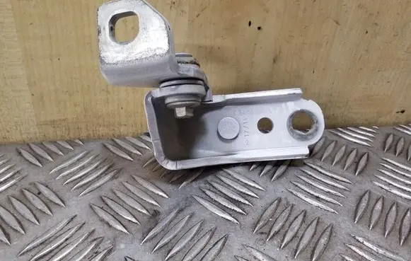 Ford Kuga II Front door upper hinge CJ54S22800A