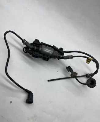 Volkswagen Touran III Webasto auxiliary heater fuel pump 9019847C
