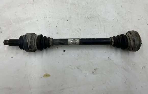 BMW X6 E71 Rear driveshaft P756455804 T022890186