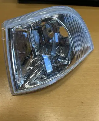 Front indicator light