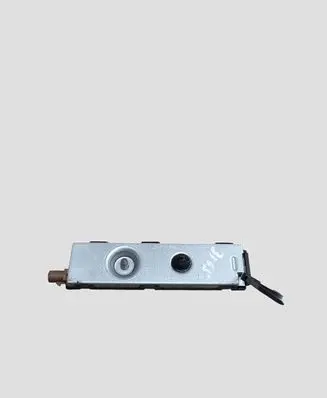 Mercedes-Benz EQE v295 Aerial antenna amplifier A2239053708