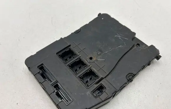 Renault Megane II Comfort/convenience module 8200309690 S118400220D