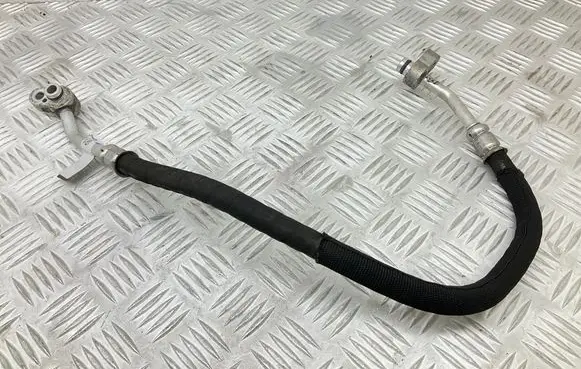 Air conditioning (A/C) pipe/hose