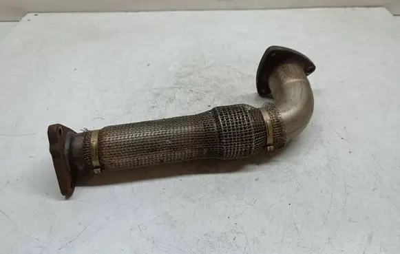 Audi A5 8T 8F Muffler pipe connector clamp