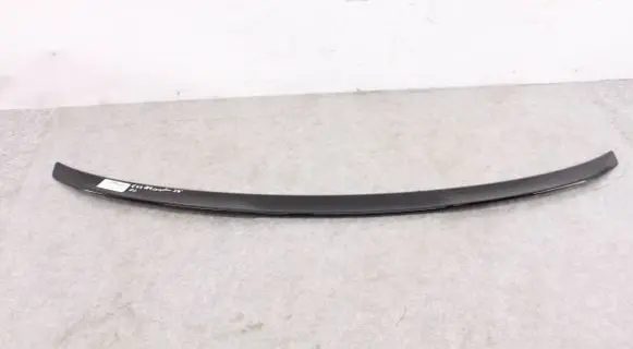 Tailgate/trunk spoiler