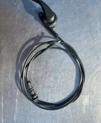 Engine bonnet/hood lock release cable