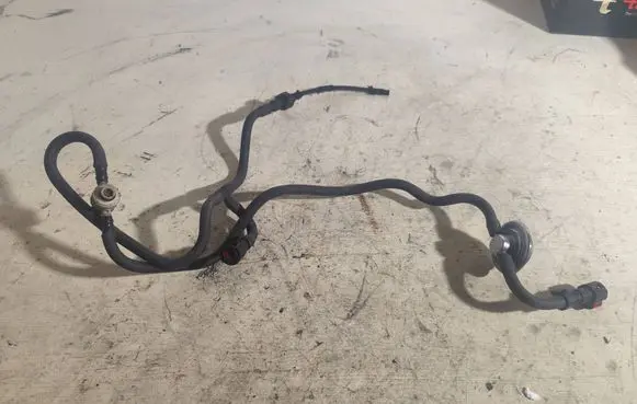 Ford Focus Vacuum line/pipe/hose 991110a