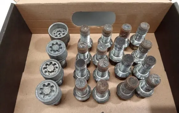 Audi A6 S6 C7 4G Nuts/bolts 