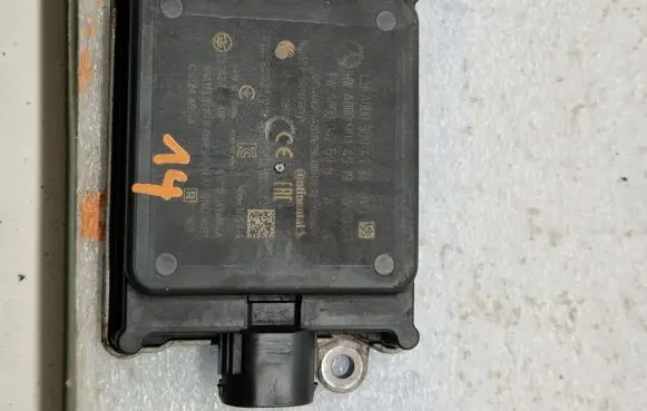 Mercedes-Benz E W213 Distronic sensor radar 