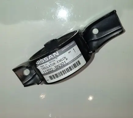 Nissan Almera Tino Engine mount bracket 11320BN301
