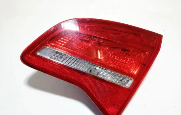 Opel Meriva B Tailgate rear/tail lights 005032 21628003