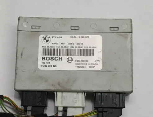 BMW 1 E81 E87 Parking PDC control unit/module 9225824 66209225824 0263004425