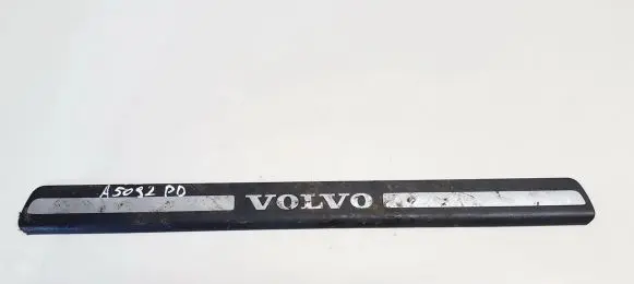 Volvo XC90 Front sill trim cover 8659960