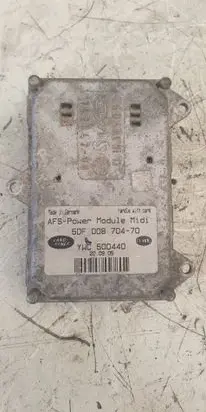 Land Rover Discovery 3 - LR3 Headlight ballast module Xenon YWC50040