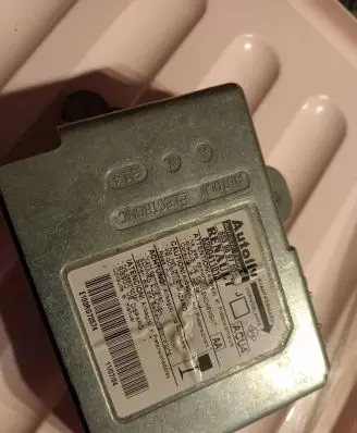 Renault Scenic II - Grand scenic II Airbag control unit/module 8200411013