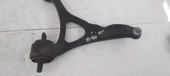 Volvo XC90 Front lower control arm/wishbone 8646614
