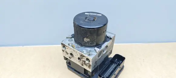 Mercedes-Benz S W221 ABS Pump A2215458732