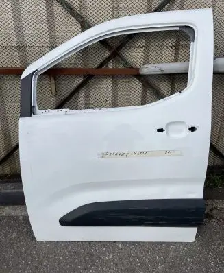 Peugeot Partner Front door