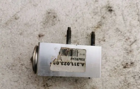 Citroen Berlingo Air conditioning (A/C) expansion valve A31102300 R134BR1234