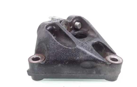 Toyota Corolla E140 E150 Engine mounting bracket 37030 V18DA 13417