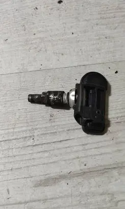 Mercedes-Benz CLA C117 X117 W117 Tire pressure sensor 2546AGG4 2013DJ5531 4411005491