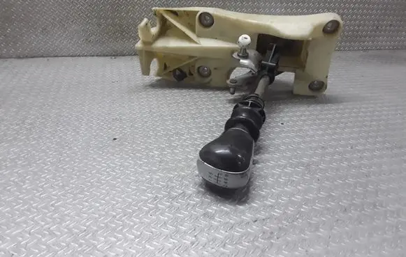 Gear shifter/selector