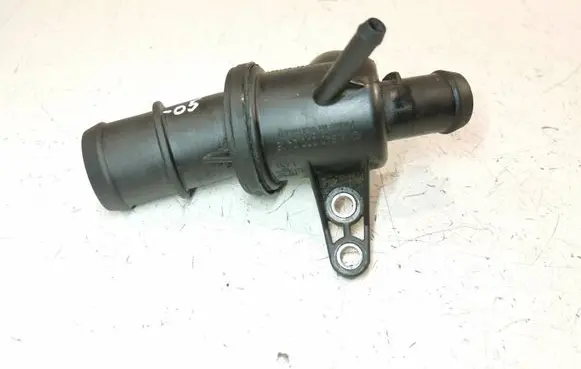 Mercedes-Benz B W245 Thermostat housing A6402000415 1431